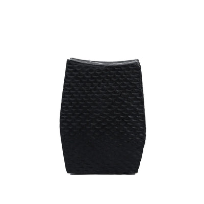 Bazar Bizar The Montano Hocker – Schwarz – Suarholz
