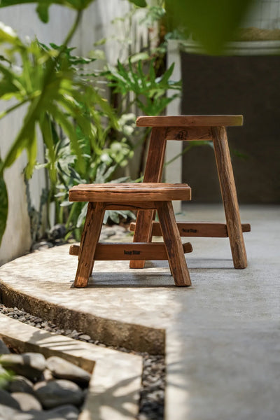Bazar Bizar The Shoji Hocker – Natur – Recyceltes Teakholz