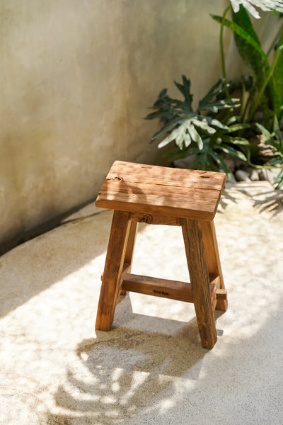 Bazar Bizar The Shoji Hocker – Natur – Recyceltes Teakholz