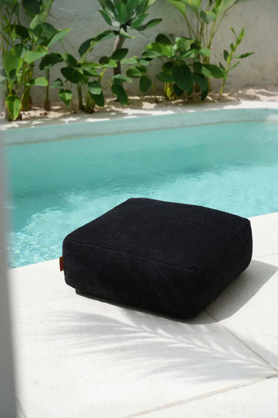 Bazar Bizar The Comfy Pouf – Schwarz – Weiche Baumwolle