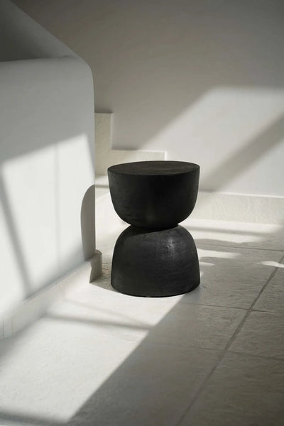 Bazar Bizar The Montreal Hocker – Schwarz – Suarholz