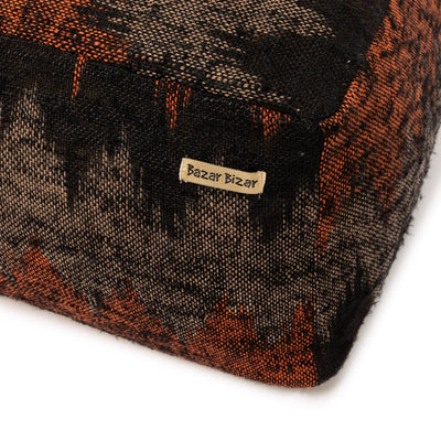Bazar Bizar Oh My Gee Pouf – Schwarz Orange – Baumwolle