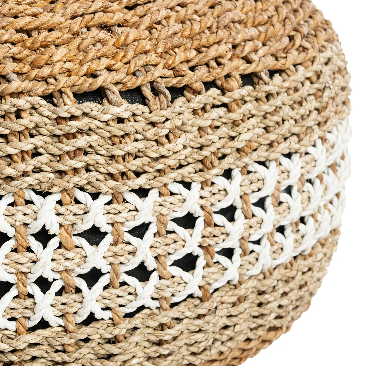 Bazar Bizar Macrame Pouf – Seegras – Natur/Weiß