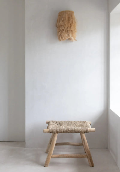 Bazar Bizar The Porto Seagrass Hocker – Natur – Seegras & Teakholz